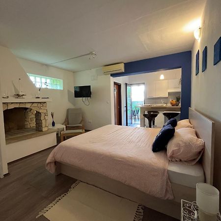Seashell Apartment Vrsar Buitenkant foto